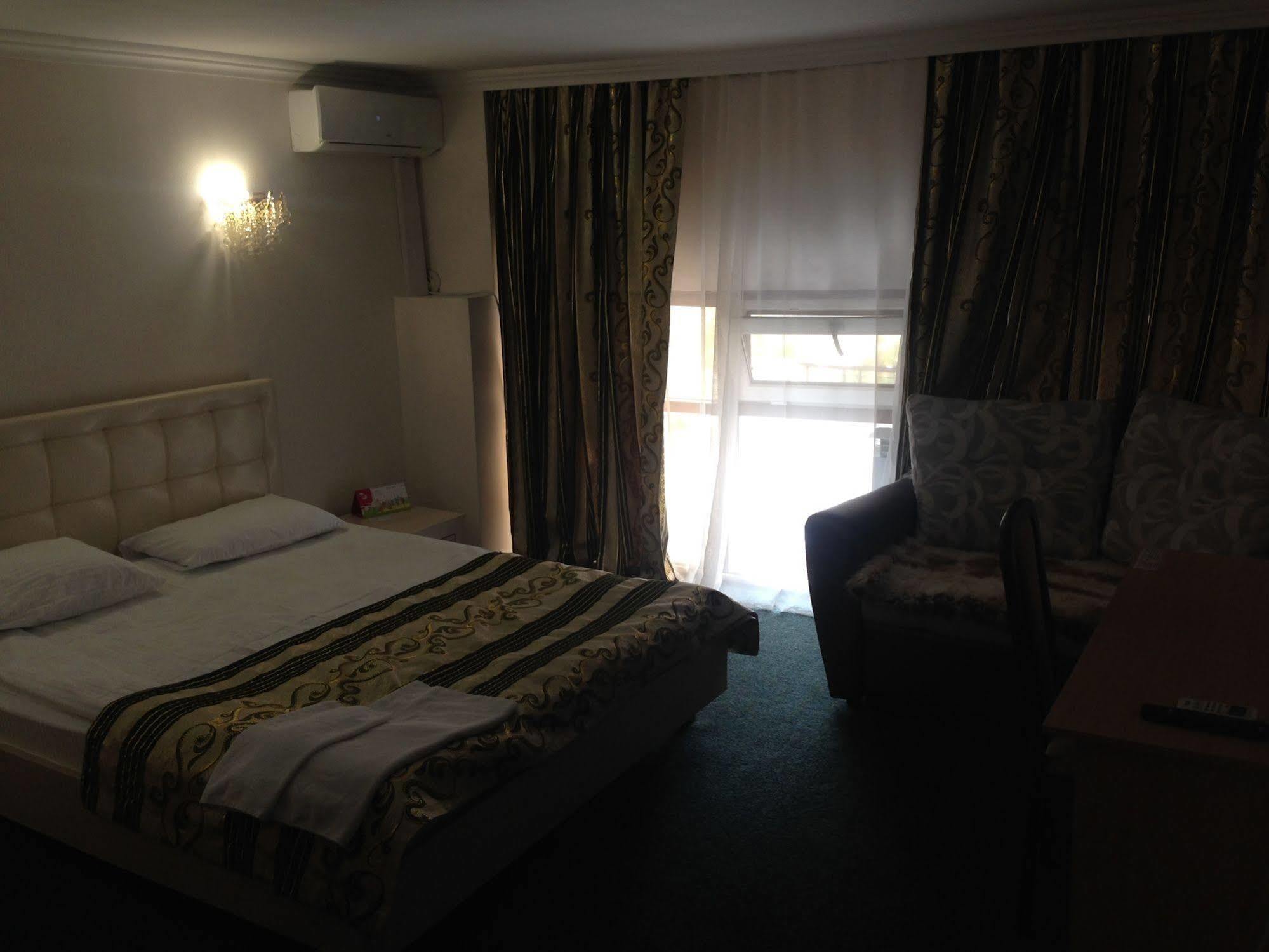 أستانا Bayterek Hotel المظهر الخارجي الصورة